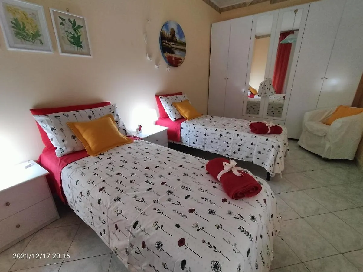 Beatrice Apartment Con 1Camera Da Letto, Un Soggiorno Cucina E Bagno Scordia