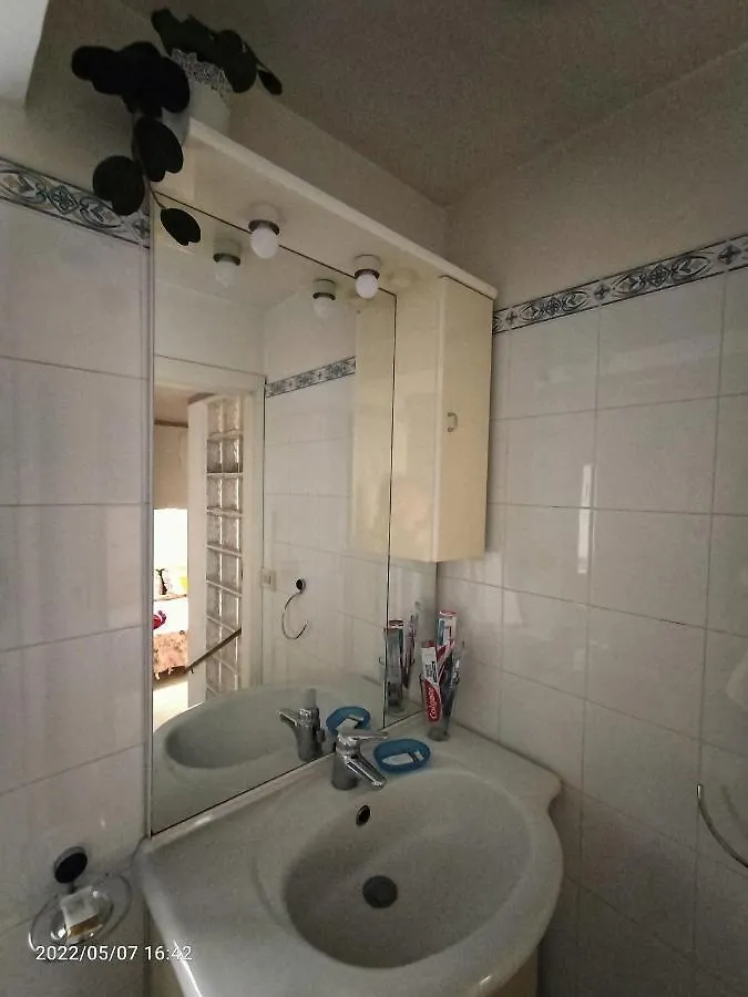 Beatrice Apartment Con 1Camera Da Letto, Un Soggiorno Cucina E Bagno Scordia